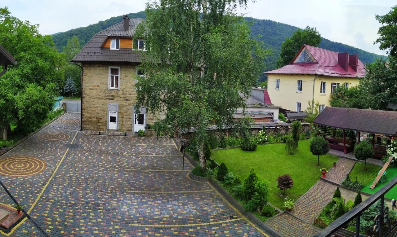 Guest House Shafran Yaremche Dış mekan fotoğraf