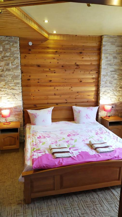 Guest House Shafran Yaremche Dış mekan fotoğraf