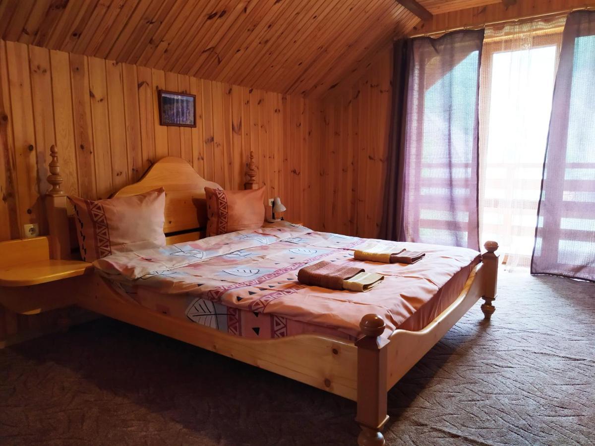 Guest House Shafran Yaremche Dış mekan fotoğraf